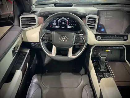 Annonce voiture d'occasion Toyota Tundra - CARADIZE