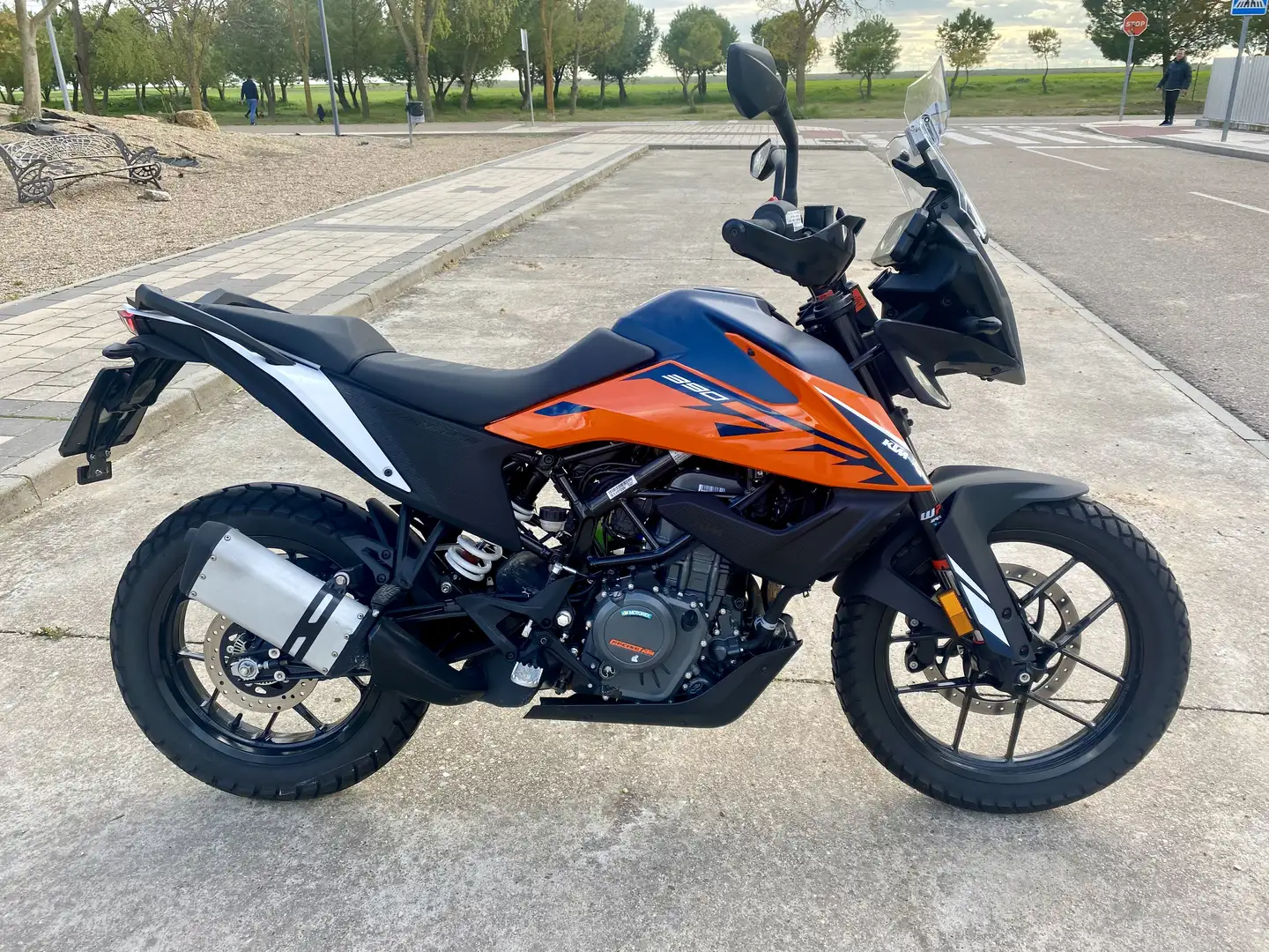 KTM 390 Adventure - 2