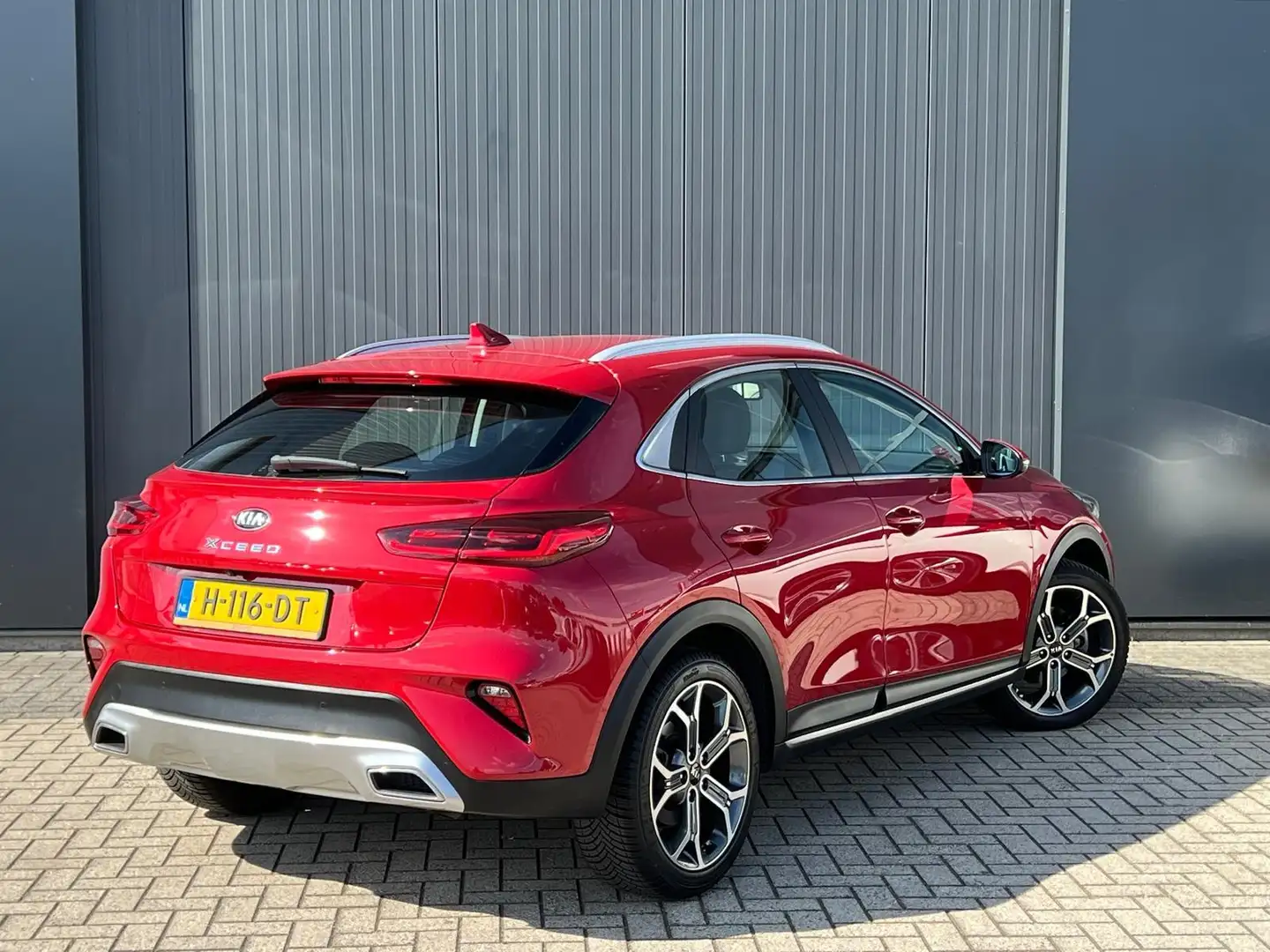 Kia XCeed 1.0 T-GDi 120 DynamicLine | Achteruitrijcamera | N Kırmızı - 2