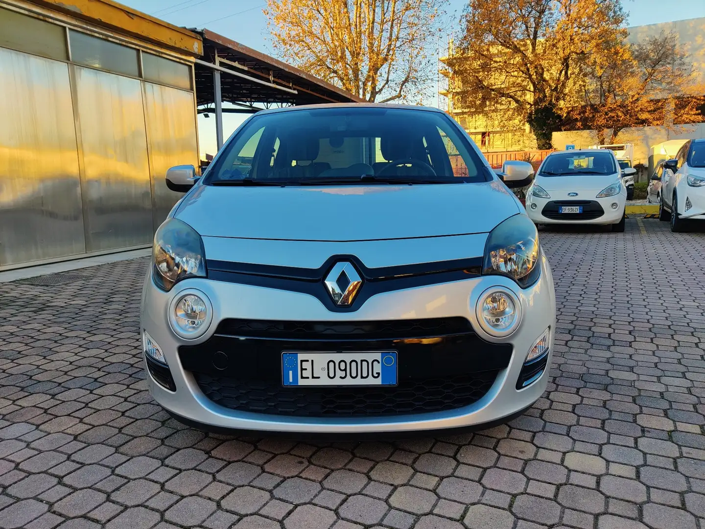 Renault Twingo Twingo 1.2 lev Live! 75cv Argento - 2