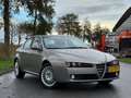 Alfa Romeo 159 2.2 JTS Distinctive | Grigio Titanio | Volledig on Grijs - thumbnail 5