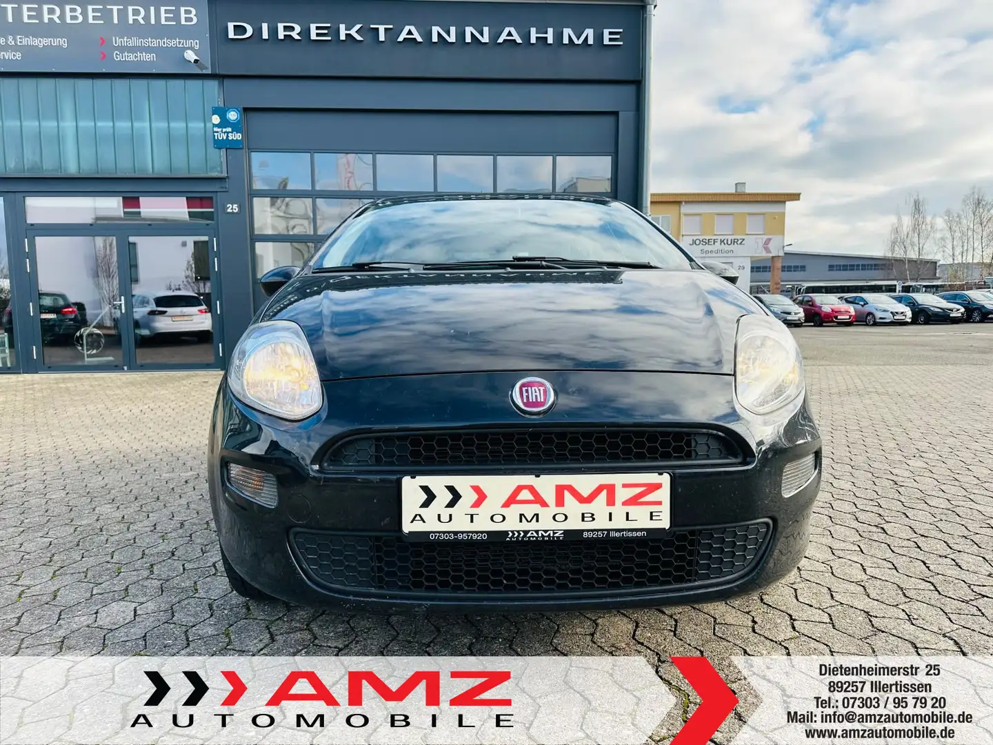 Fiat Punto 1.4 Schaltgetriebe - Basis Schwarz - 2