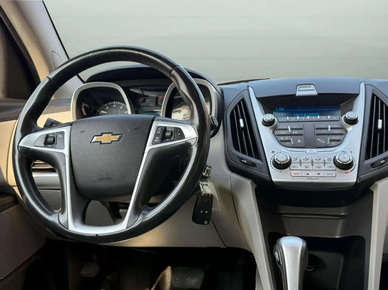 Chevrolet Equinox снимка Chevrolet Equinox
