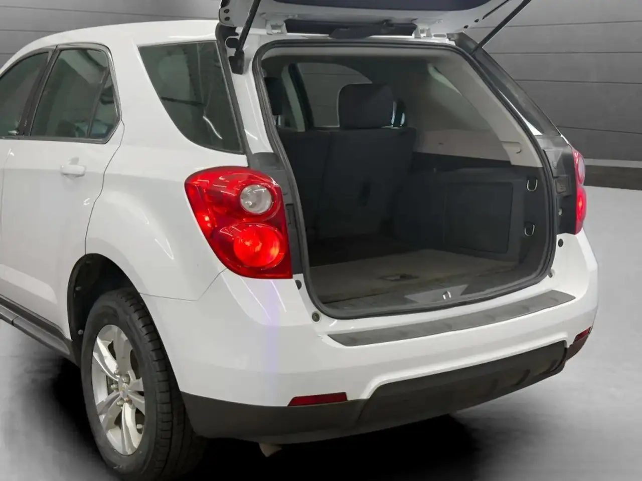 Chevrolet Equinox снимка Chevrolet Equinox