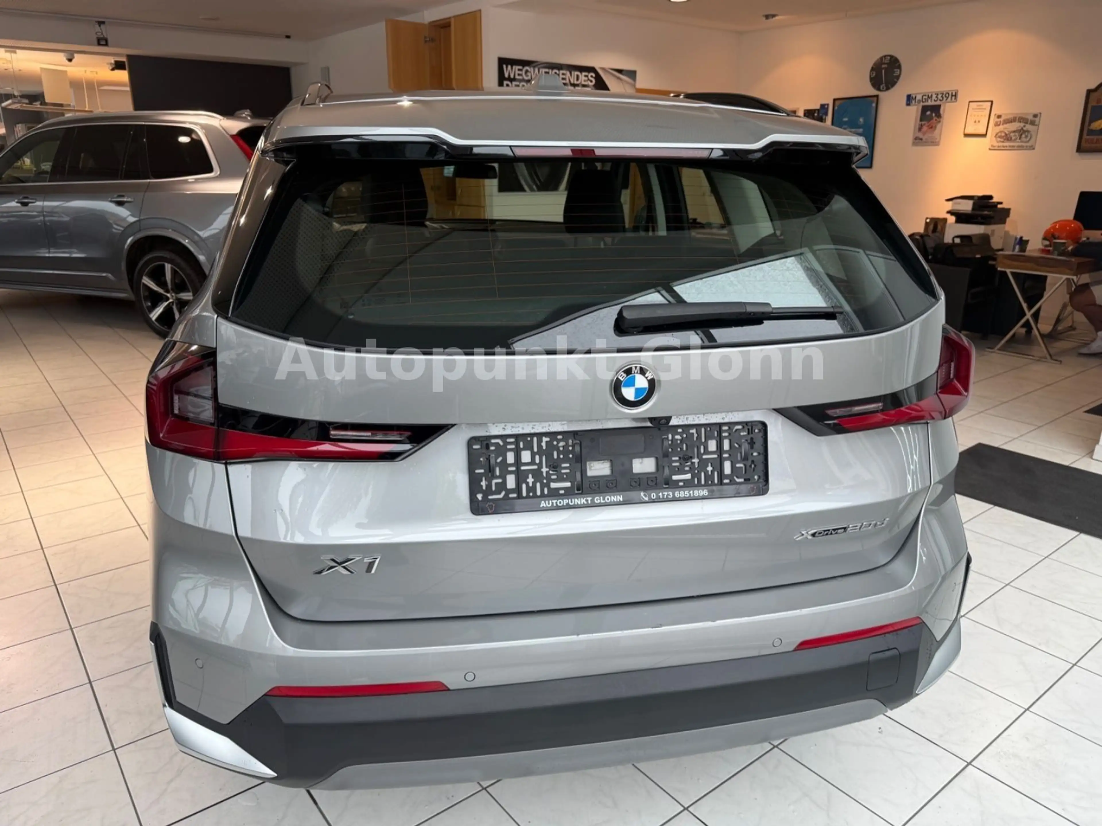 BMW X1 xDrive 20d|Leder|AHK|LED|HUD — photo 8