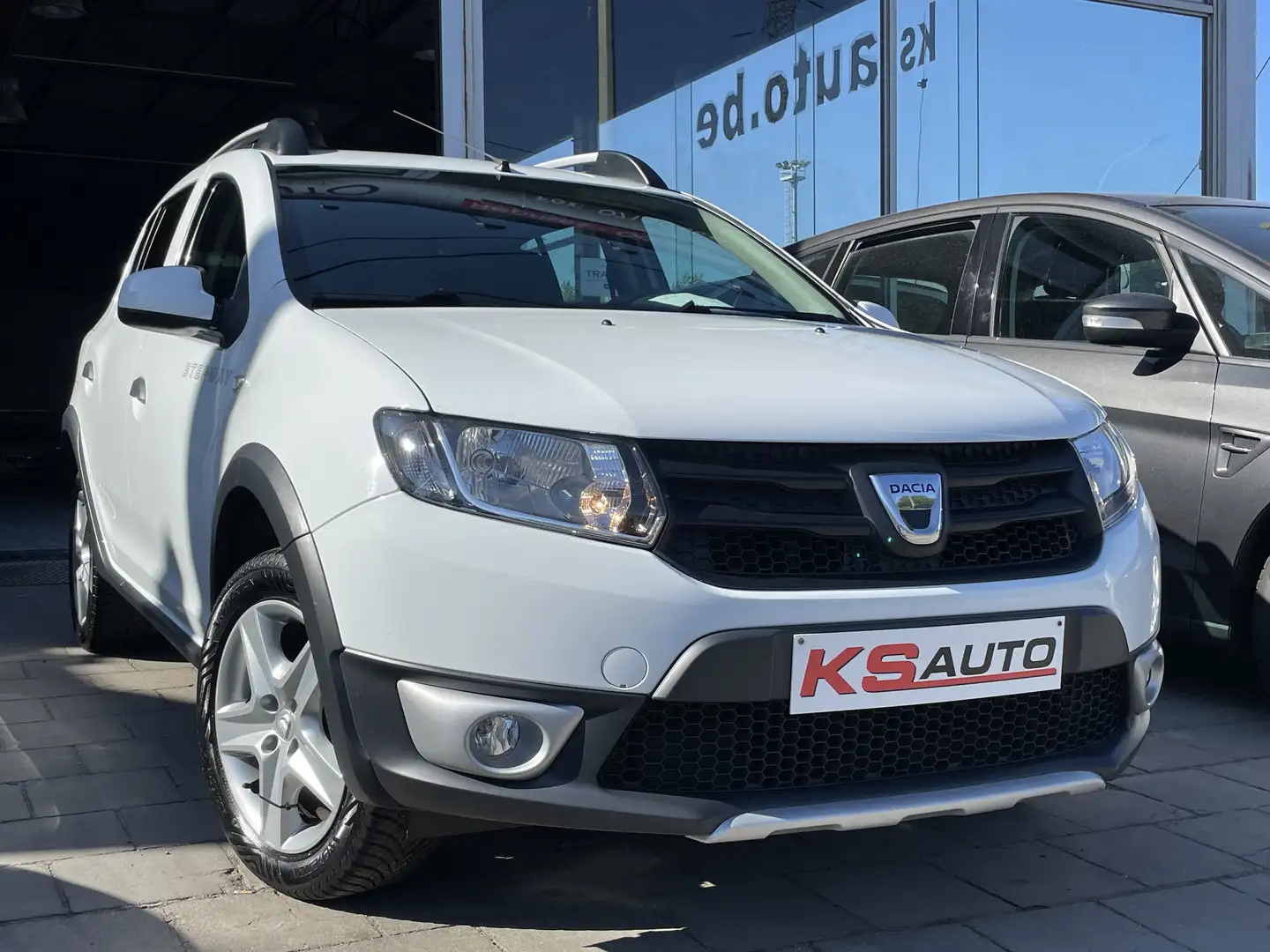 Dacia Sandero 0,9 tce stepway/radio cd /euro 5/jantes Blanco - 2