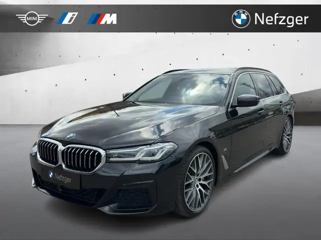 BMW 540 i xDrive Touring M Sport Head-Up Park-Assistent