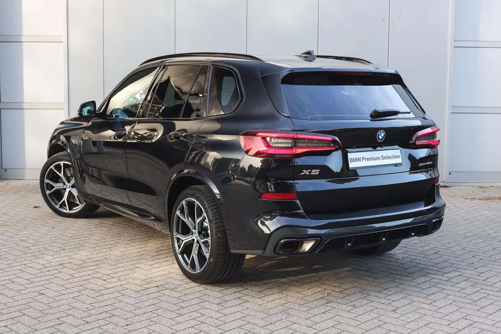 BMW X5 xDrive45e High Executive M Sport Automaat / Panora Noir - 2