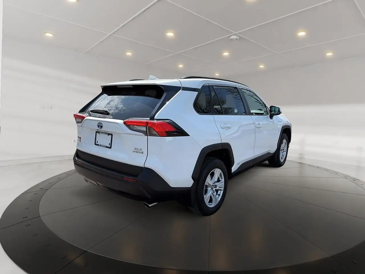 Toyota RAV 4 снимка Toyota RAV 4