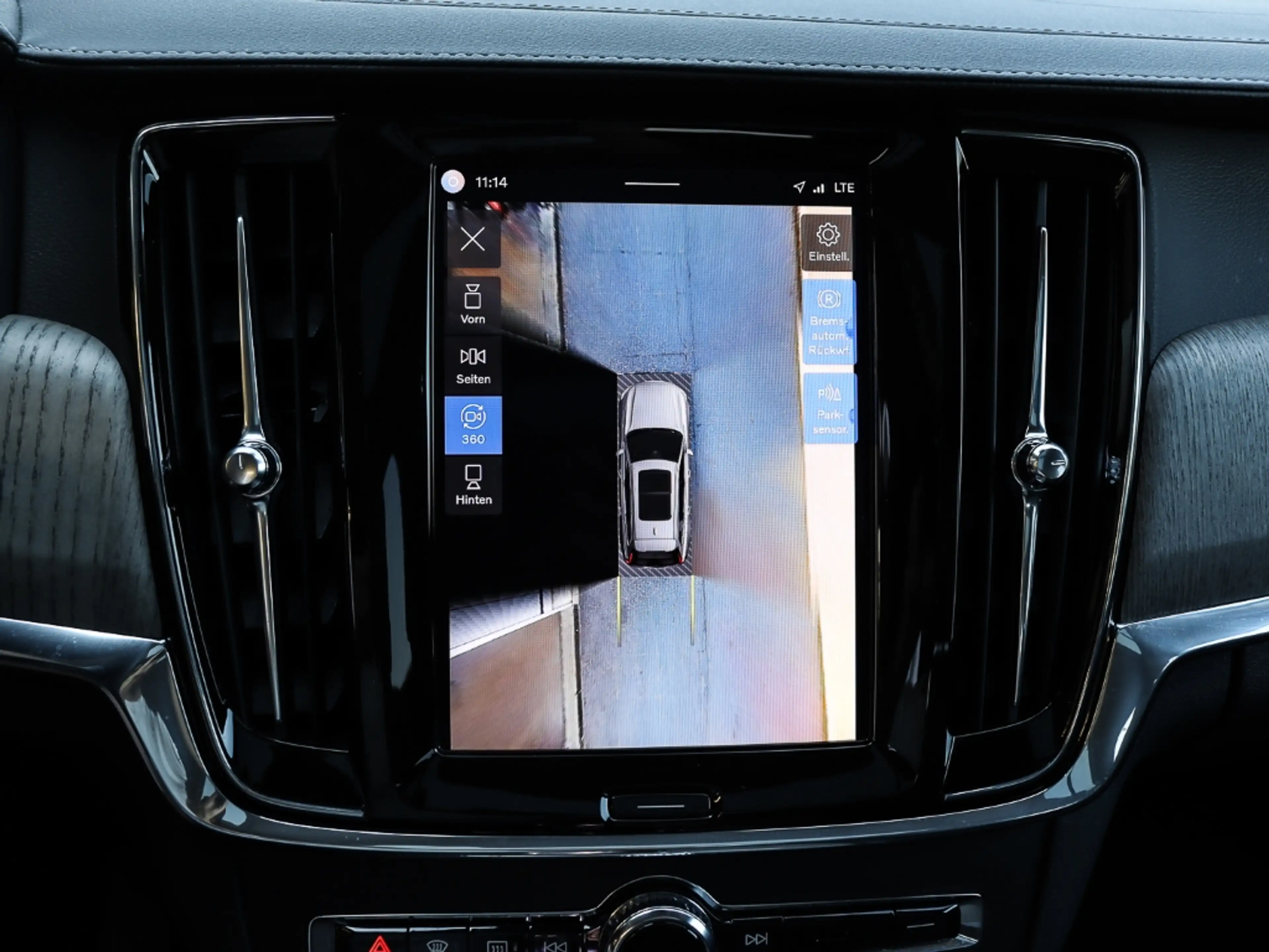 Volvo V90 Cross Country Cross Country Ultimate AWD B4 Diesel EU6d StandHZG — photo 10