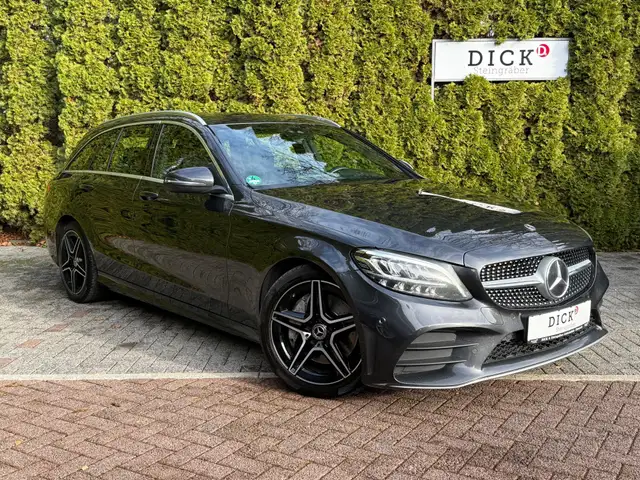 Mercedes-Benz C 300 d Aut. AMG-Line LED+NAV+SHZ+DIST+KAM+PARK