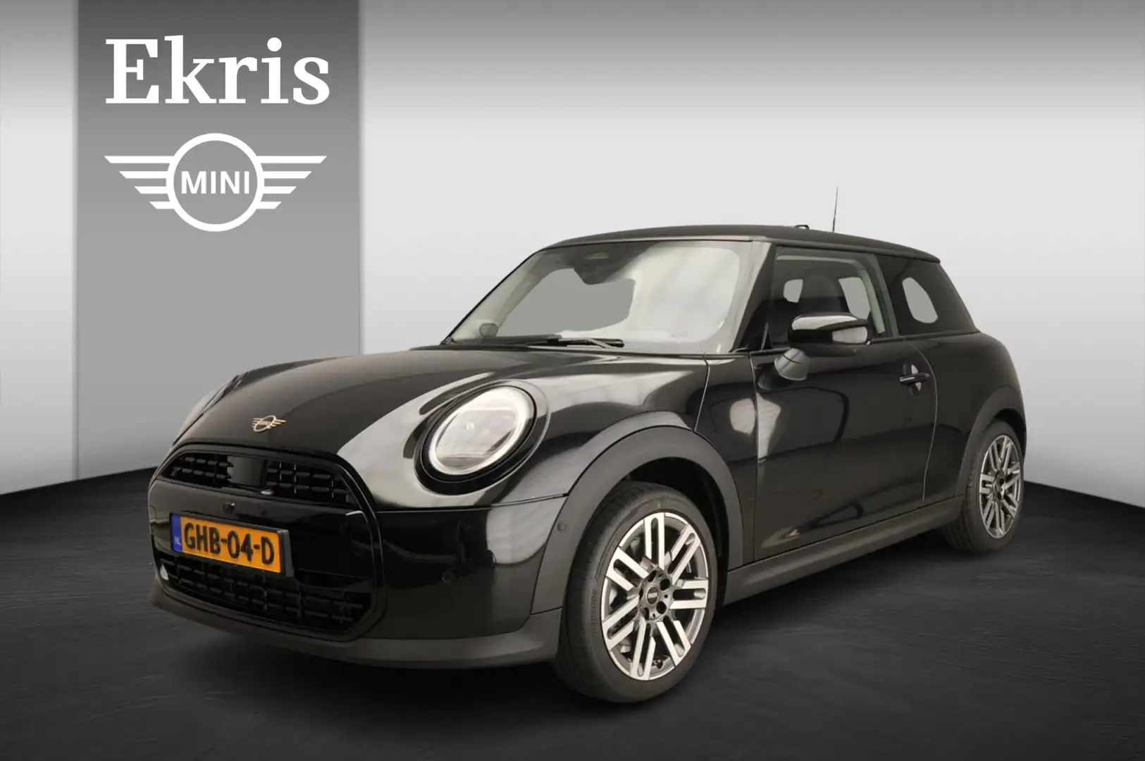 MINI Cooper C 3-deurs Classic | Harman/Kardon | Navigatie AR | P Noir - 1