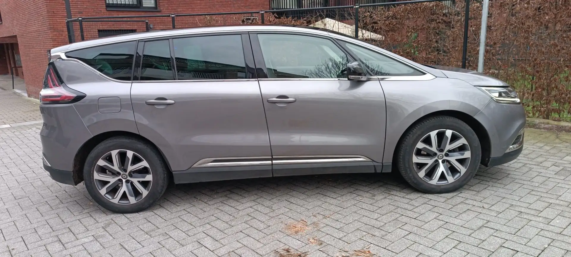 Renault Espace dCi 160 Energy Twin Turbo Intens EDC - 2