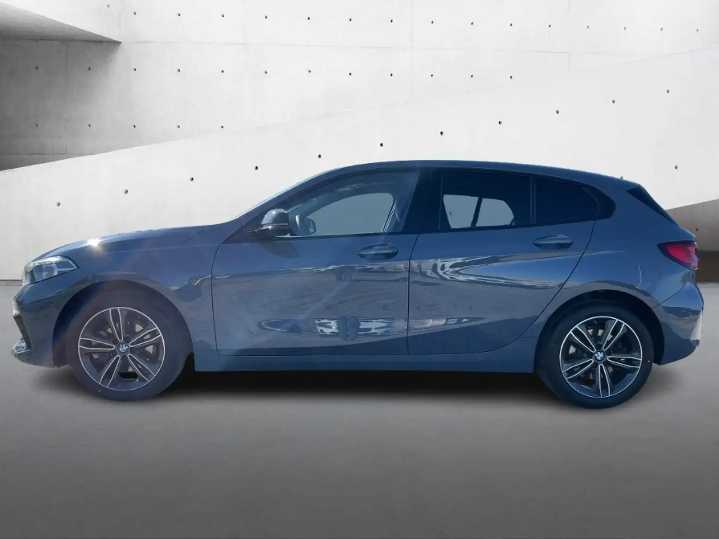 BMW 120 i Sport Line LED Panorama Harman/Kardon HUD Grau - 2
