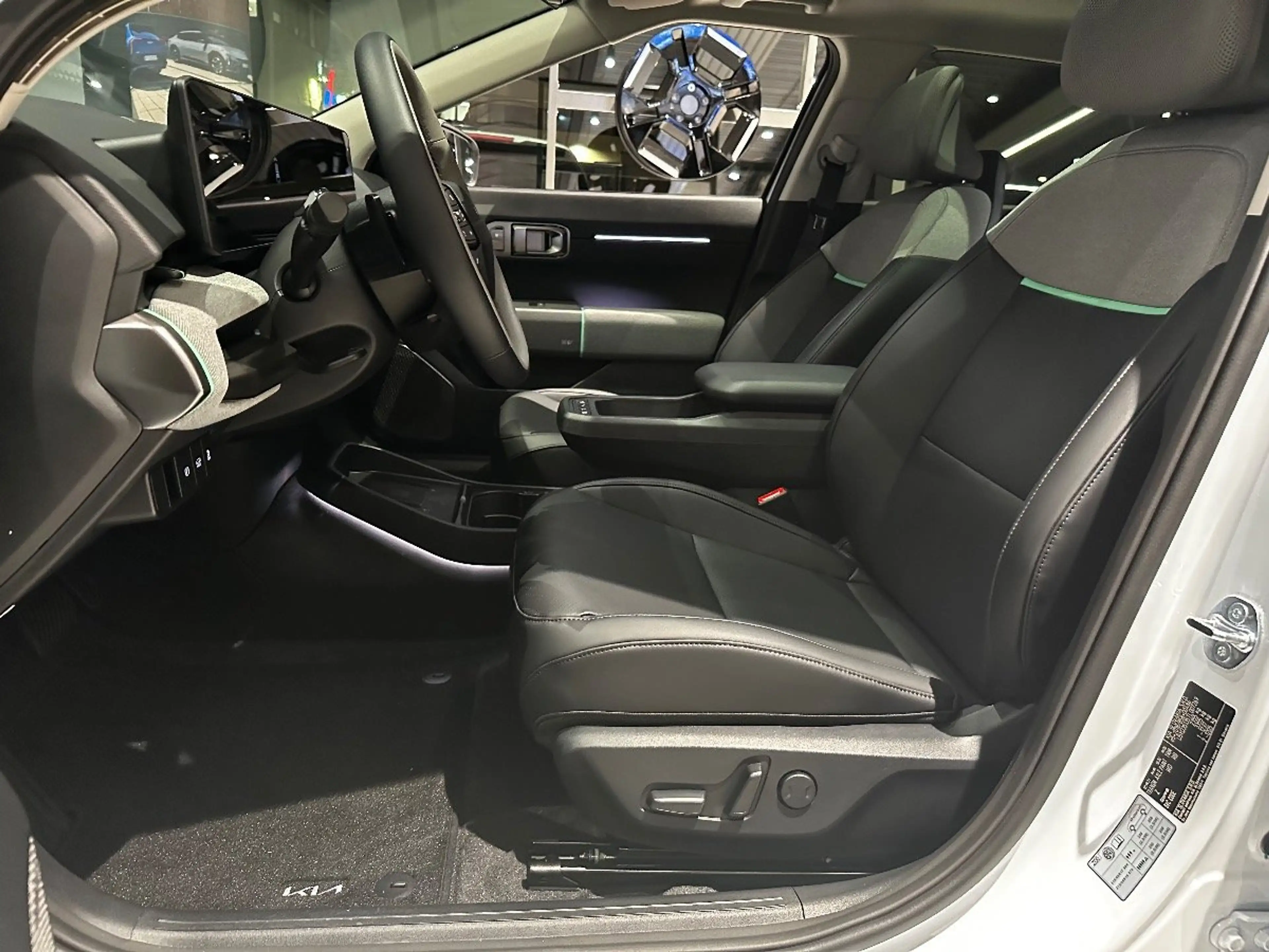 Kia EV4 Earth 81.4 kWh LED+360°Kamera+Glasdach — photo 13