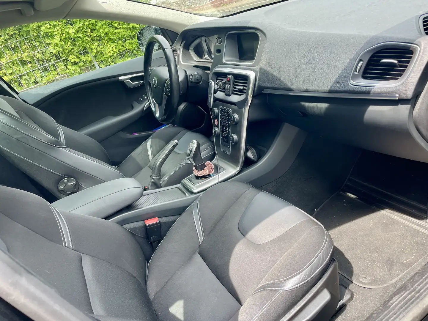 Volvo V40 V40 D2 Momentum Negru - 2