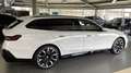 BMW 550 e xDrive Touring M Sport Pro Panorama AHK Innovati Weiß - thumbnail 6