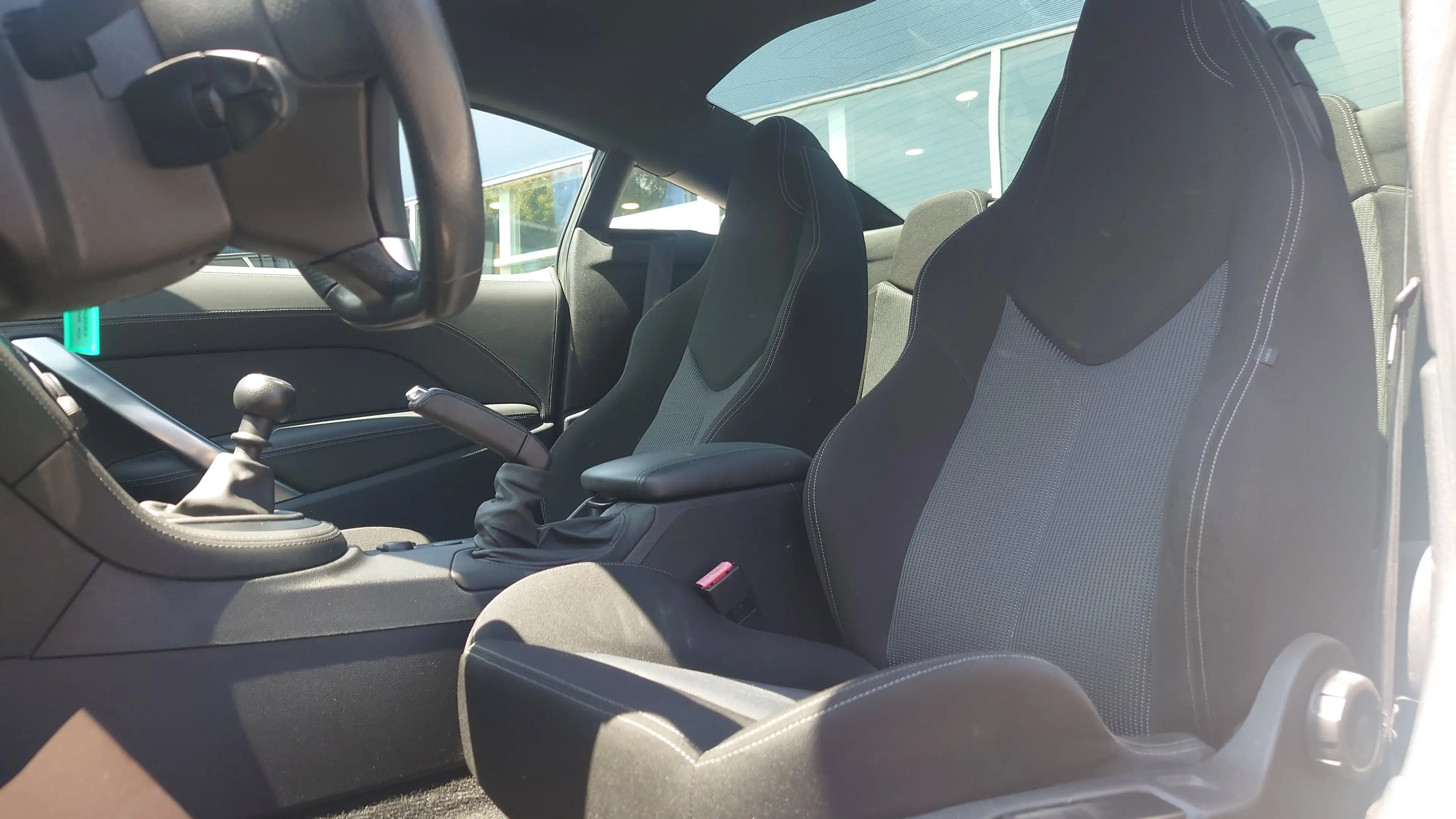 Peugeot RCZ THP200 — photo 6