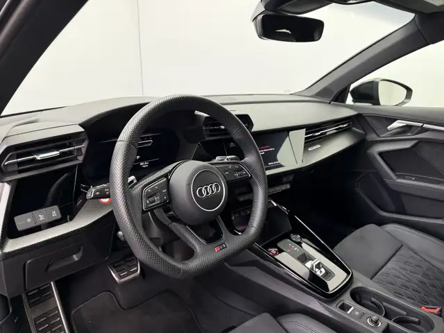 Audi RS3 view 9