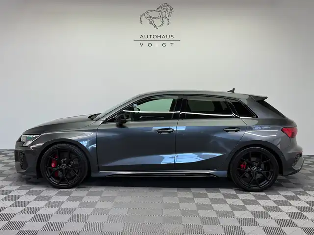 Audi RS3 main image