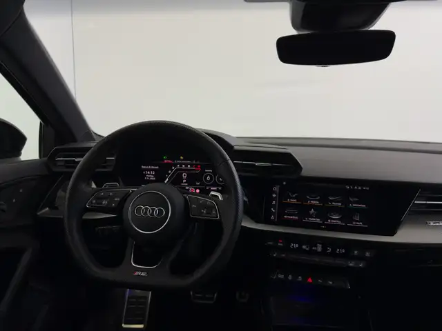 Audi RS3 view 11