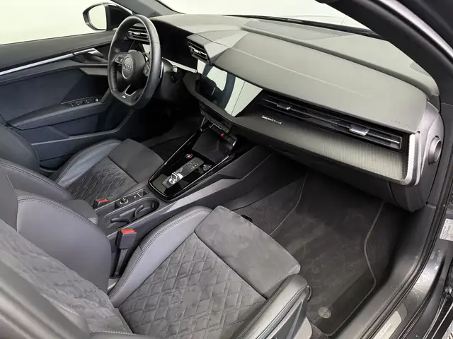 Audi RS3 view 12