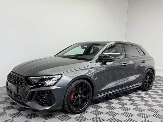Audi RS3 view 2