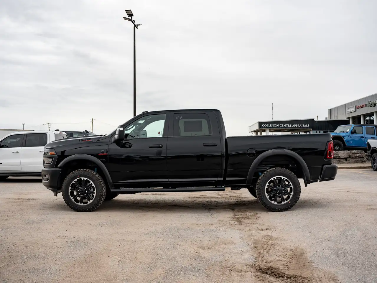 RAM 2500 photo RAM 2500