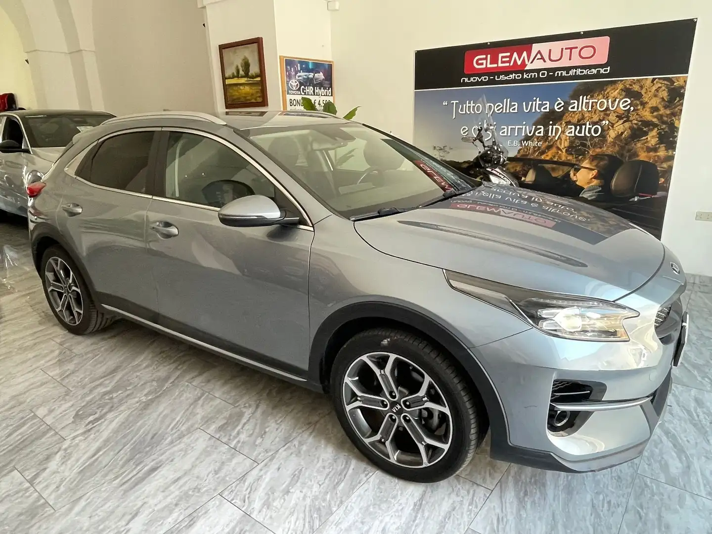 Kia XCeed XCeed 2019 1.6 crdi Evolution 136cv dct 7m Gris - 2