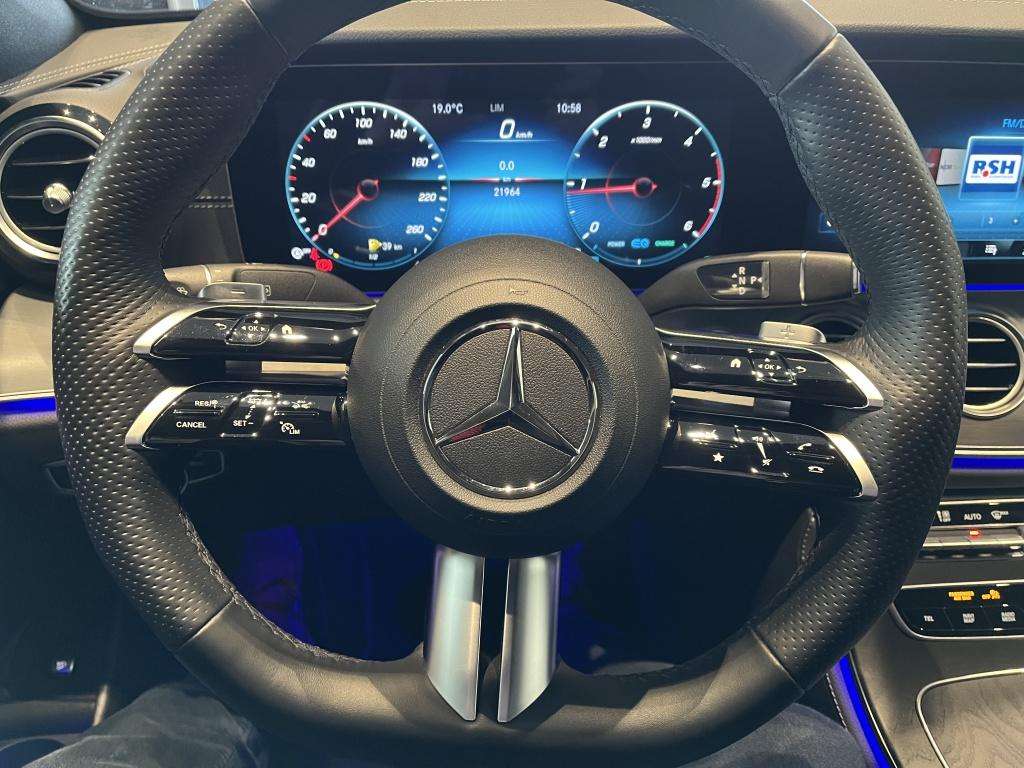 Mercedes-Benz E 220