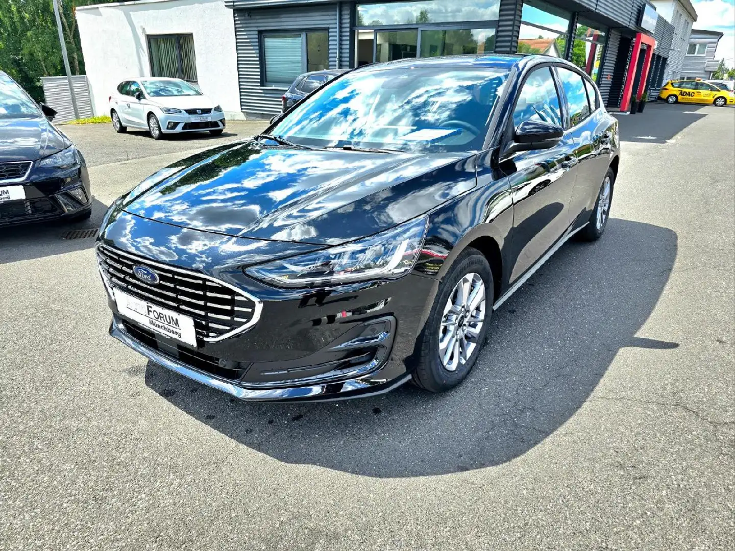 Ford Focus Titanium Schwarz - 1