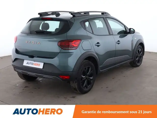 Dacia Sandero view 6