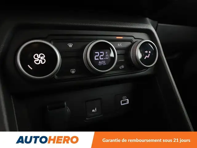 Dacia Sandero view 24