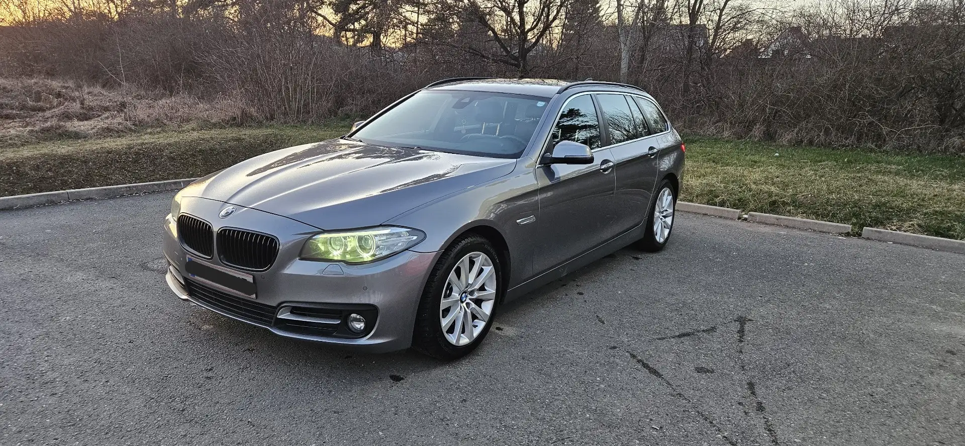 BMW 535 535i Touring Österreich-Paket Aut. - 1
