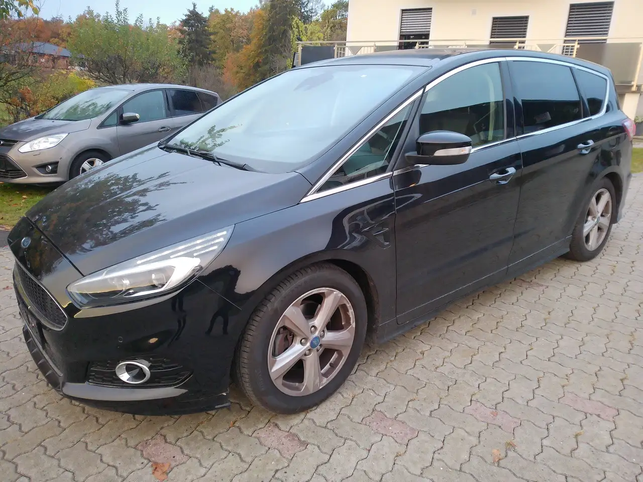Ford S-Max