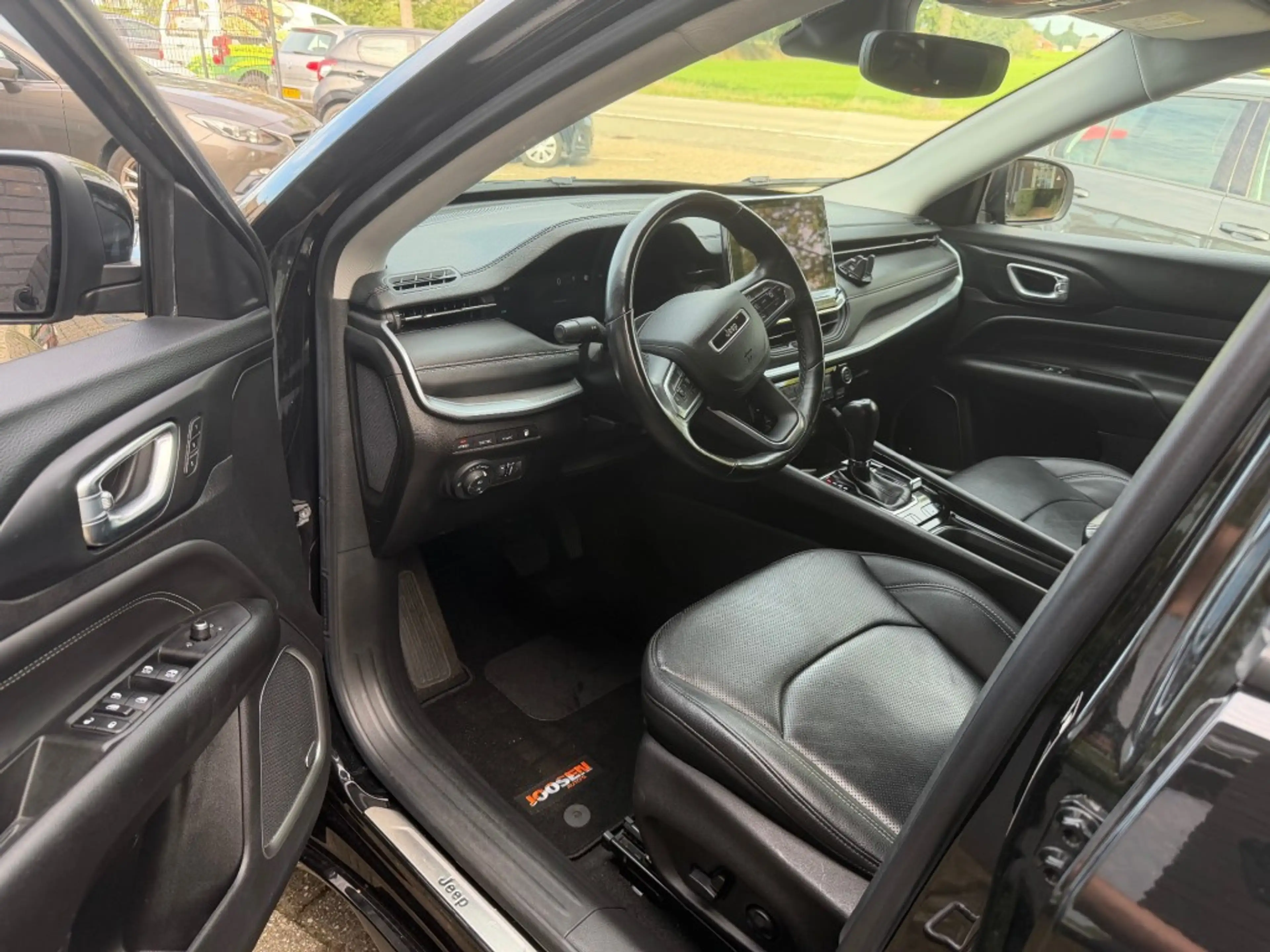 Jeep Compass 4XE 240 HYB. S — photo 18