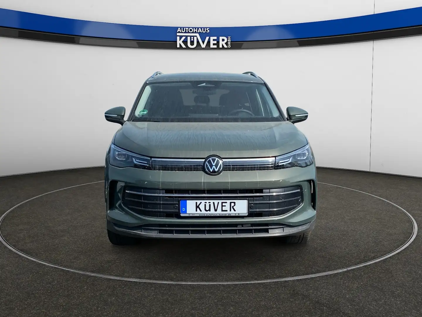 Volkswagen Tiguan Life 1,5 eTSI DSG Navi+ACC+AHK+LED+Shzg. Grün - 2