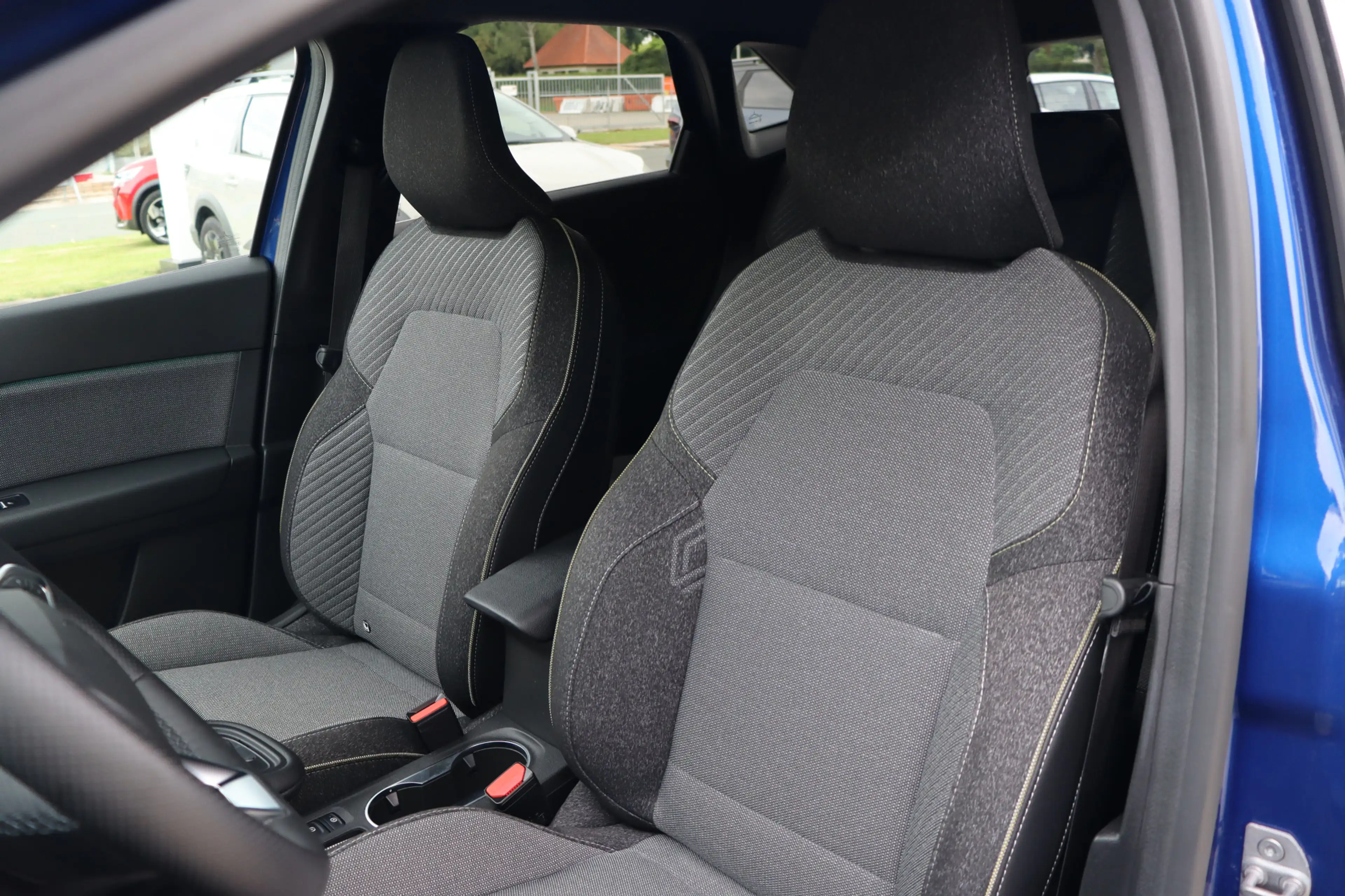 Renault Symbioz 1.6 E-Tech full hybrid 145 techno HEV | Adap. Crui — photo 8