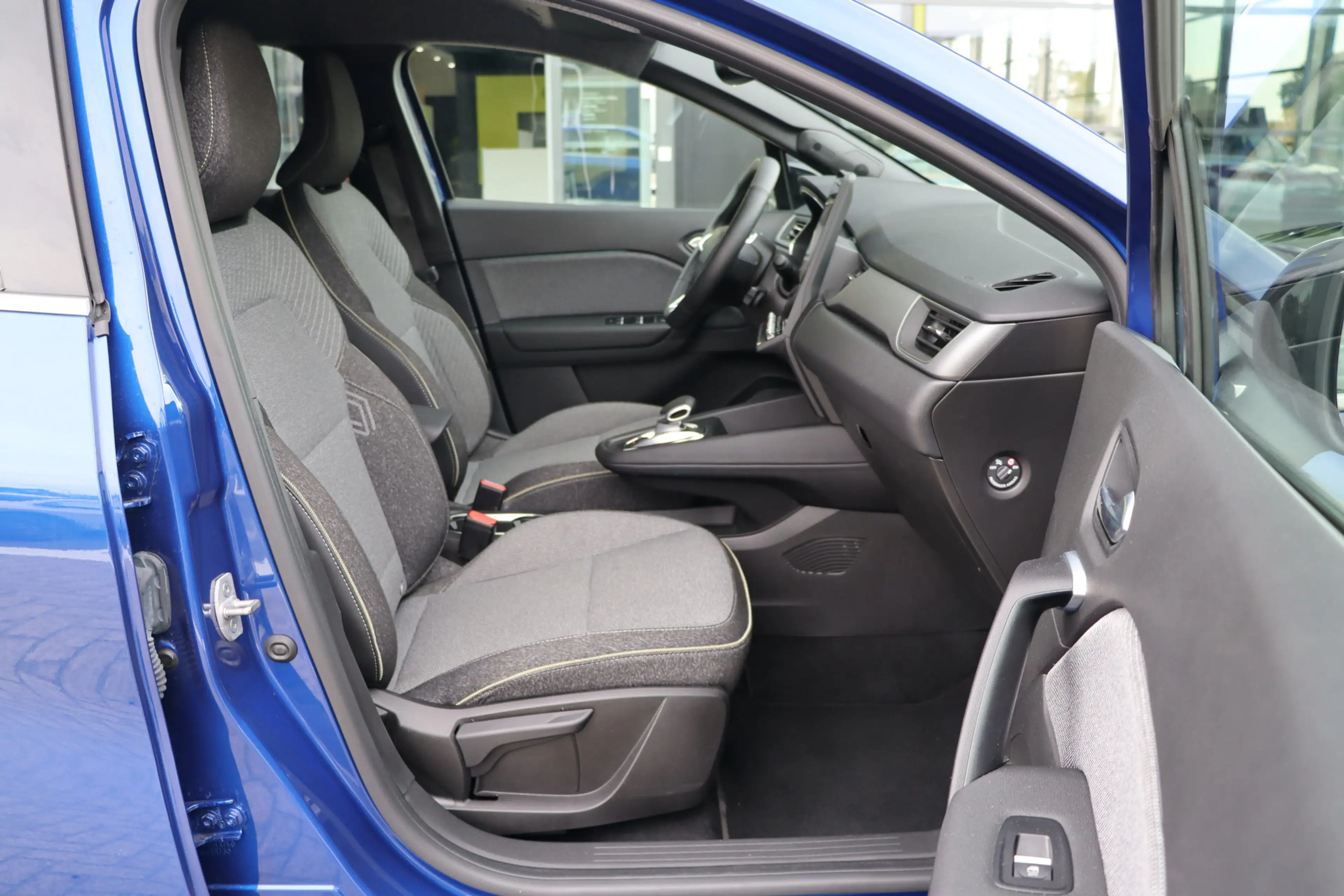 Renault Symbioz 1.6 E-Tech full hybrid 145 techno HEV | Adap. Crui — photo 12