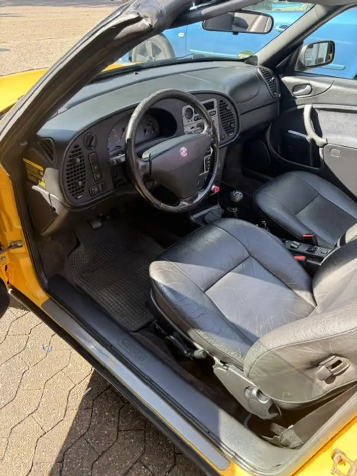 Saab 900 2.0i SE Mellow Yellow, foto 7