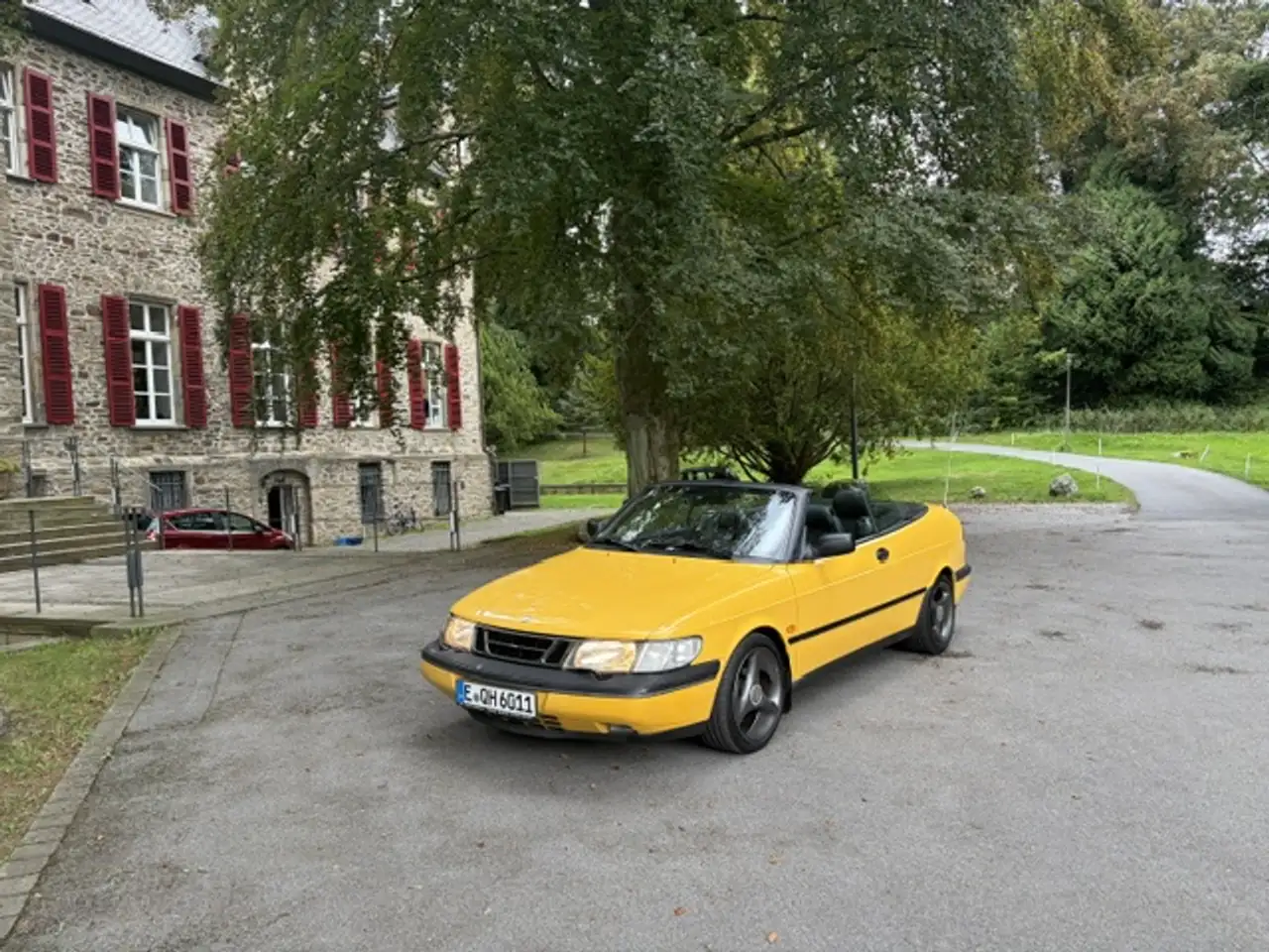 Saab 900 2.0i SE Mellow Yellow, foto 3