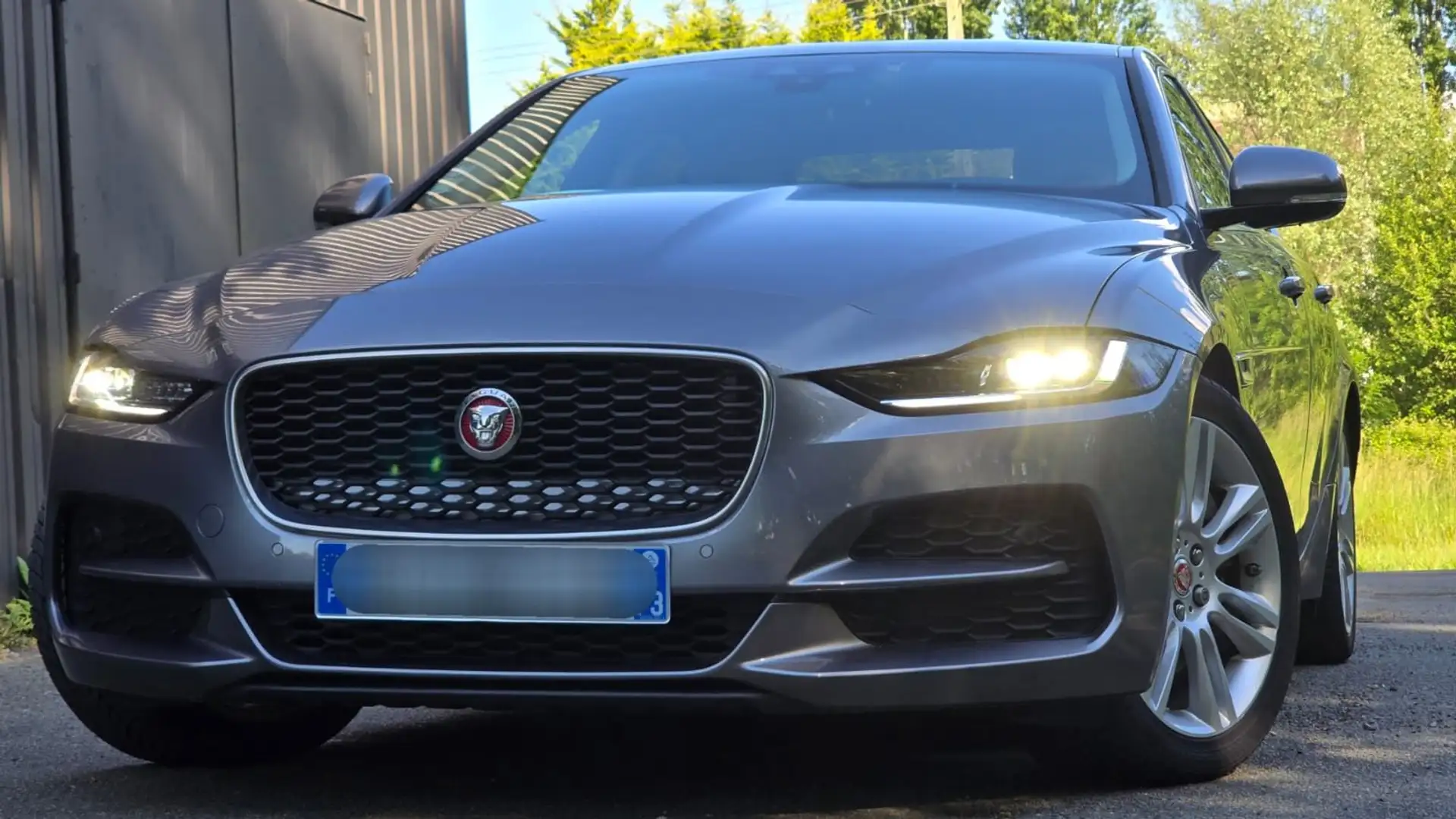Jaguar XE XE D180 BVA Business S Grijs - 2