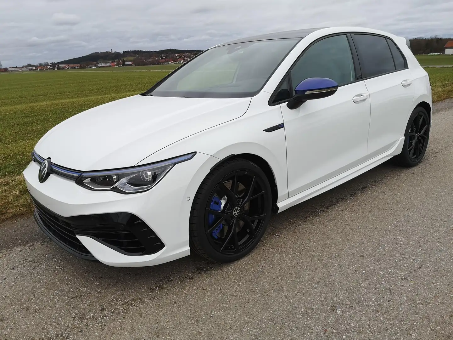 Volkswagen Golf 2.0 TSI R 20 Years 4Motion Head Up Virtual Weiß - 1