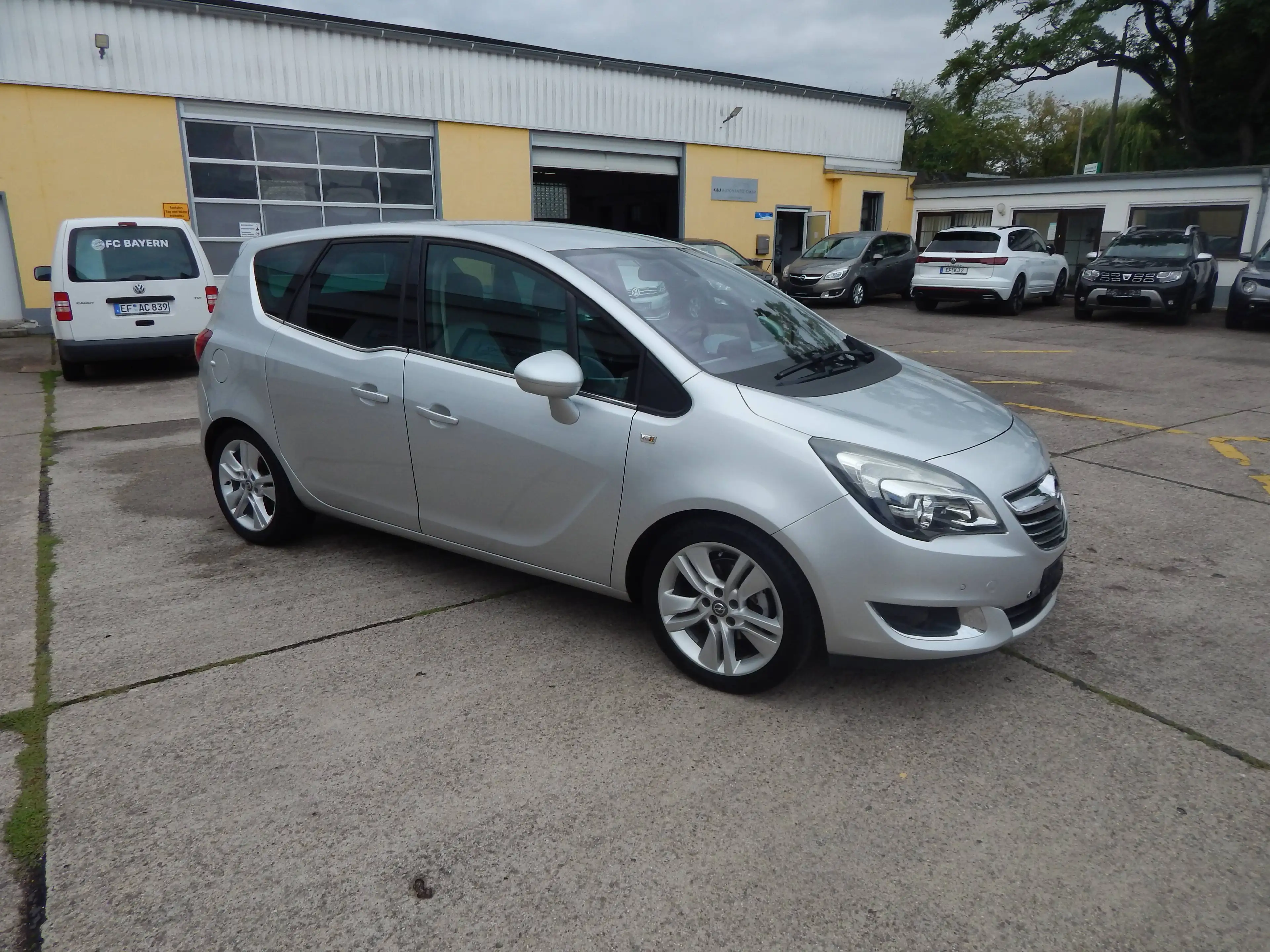 Opel Meriva Innovation*LEDER*SITZH*8xLM*LENKRAD*PDC*TÜV*STANDHEIZ** — photo 3