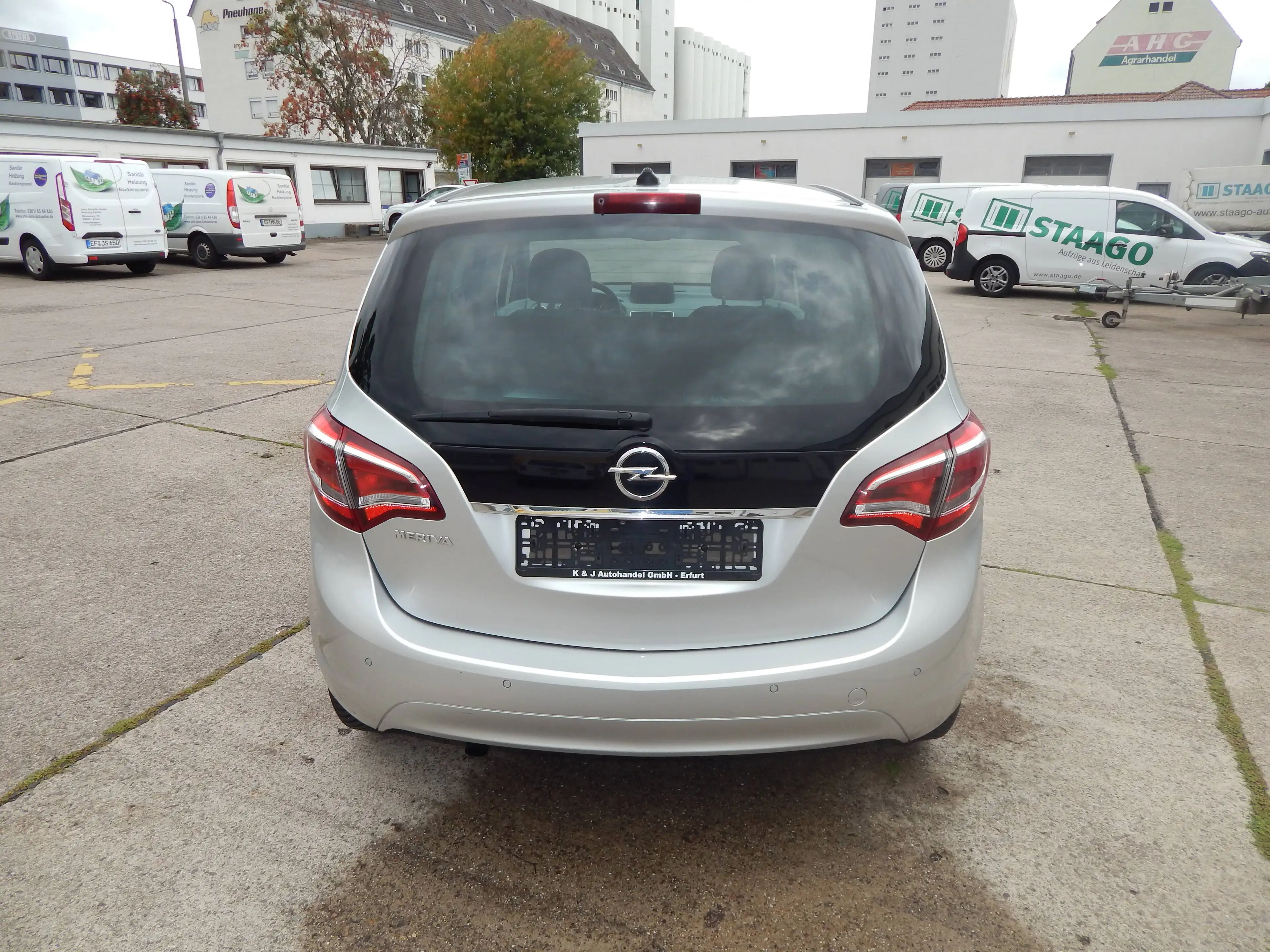 Opel Meriva Innovation*LEDER*SITZH*8xLM*LENKRAD*PDC*TÜV*STANDHEIZ** — photo 7