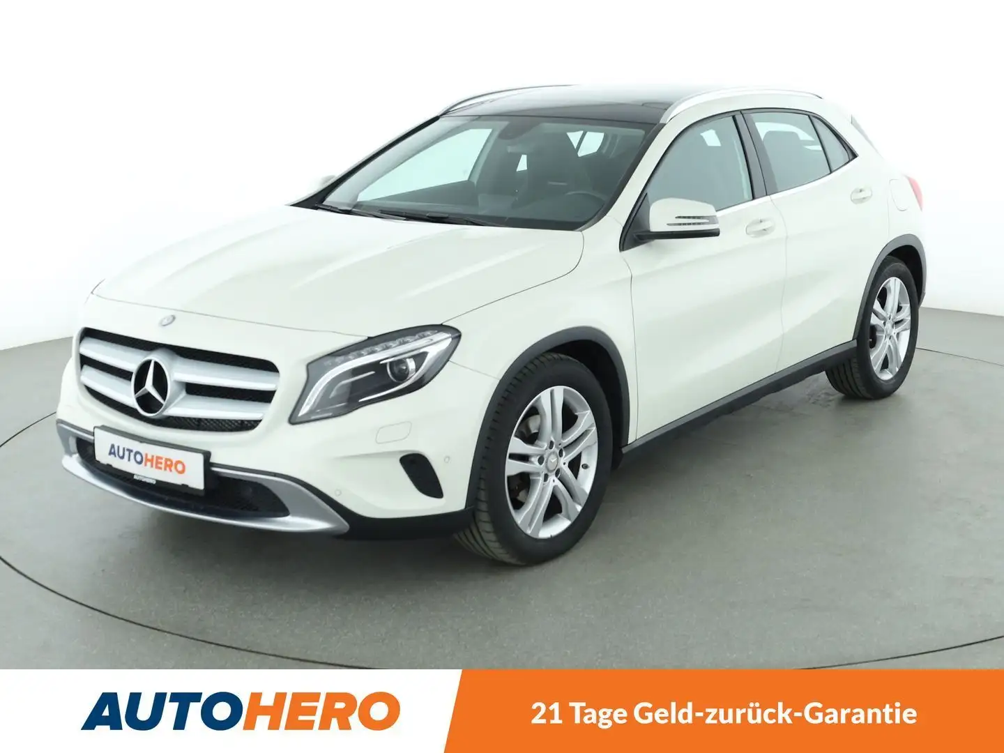 Mercedes-Benz GLA 220 d 4Matic Urban Aut.*XENON*TEMPO*PDC*SHZ*KLIMA* Weiß - 1