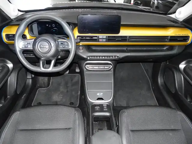 Jeep Avenger view 8