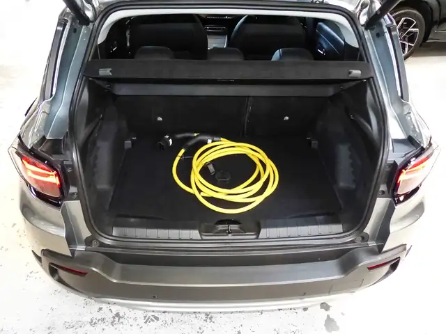 Jeep Avenger view 19