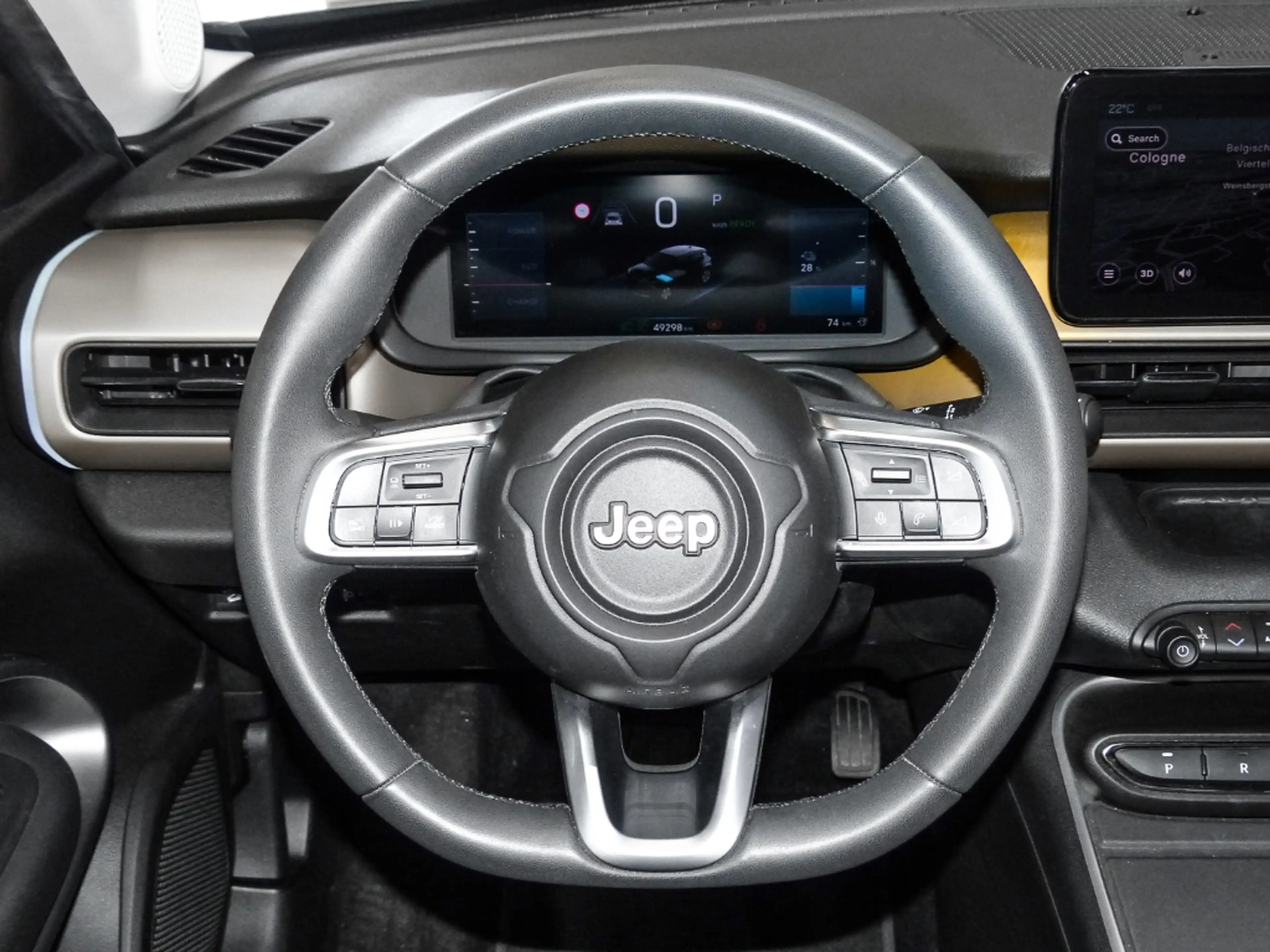 Jeep Avenger Altitude Electric Digitales Cockpit LED ACC Apple — photo 11