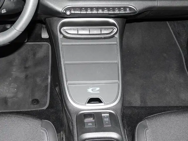 Jeep Avenger view 12